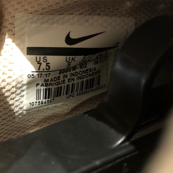 Nike Air Huarache Run Ultra SE 'Vachetta Tan Women Size 7.5 Like New Condition!! - Picture 6 of 7